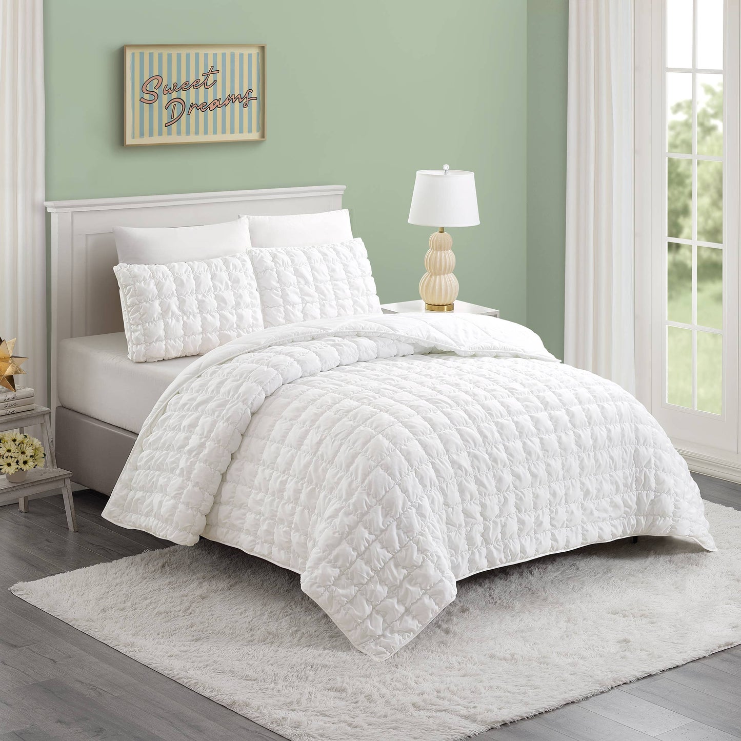 Dreamy Clouds Solid Quilt Set - White