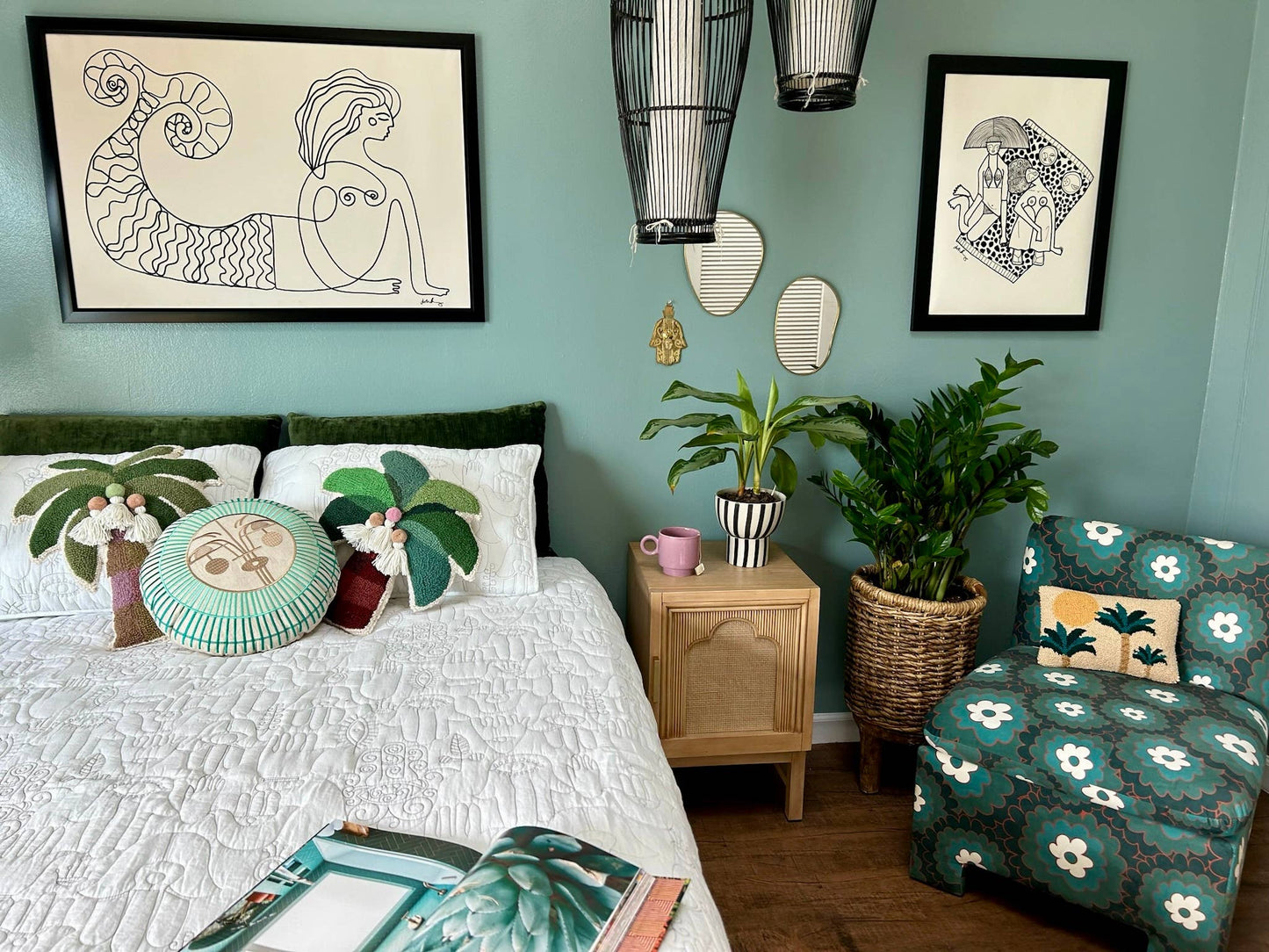 Palmita Hook Pillow w/Pom Tassels