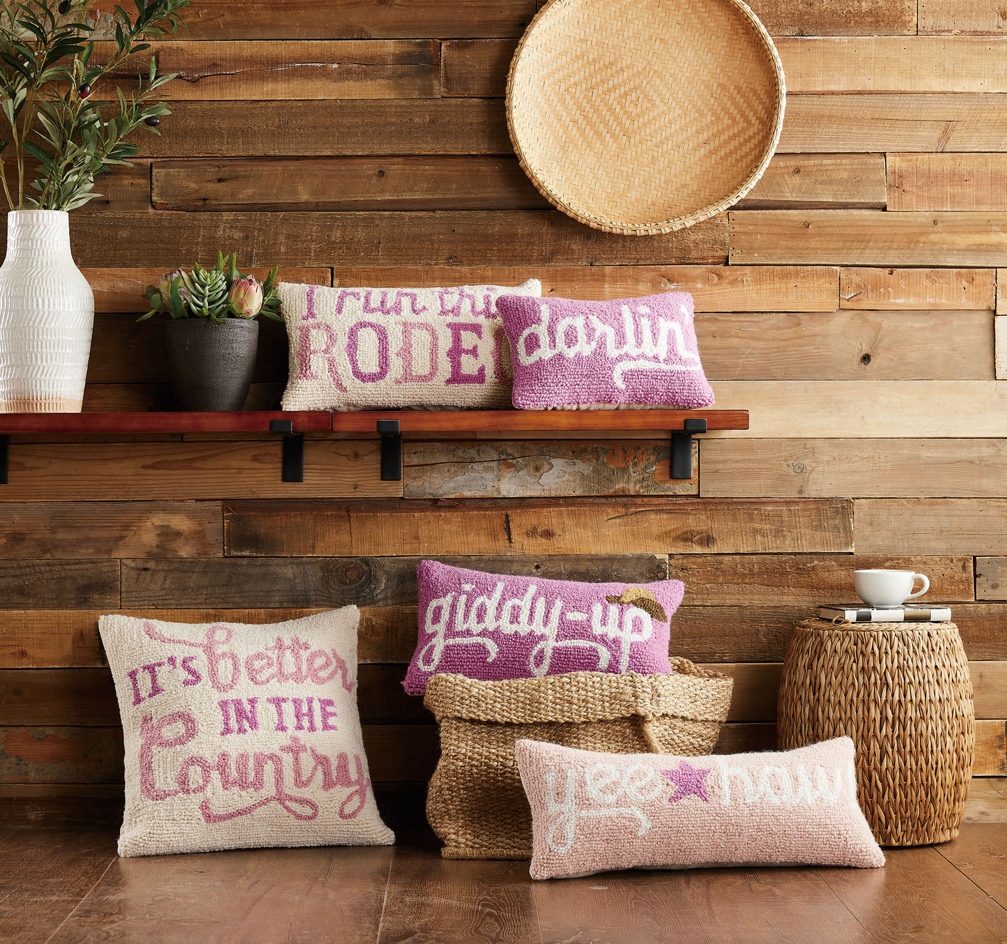 Darlin’ Accent Pillow