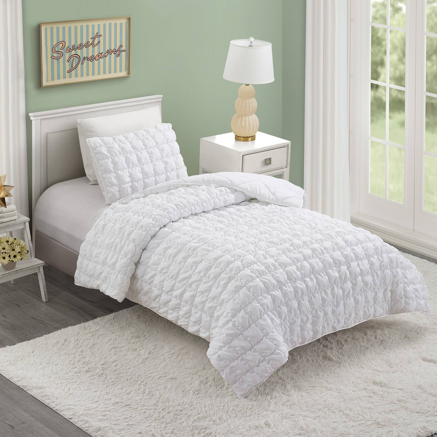 Dreamy Clouds Solid Quilt Set - White
