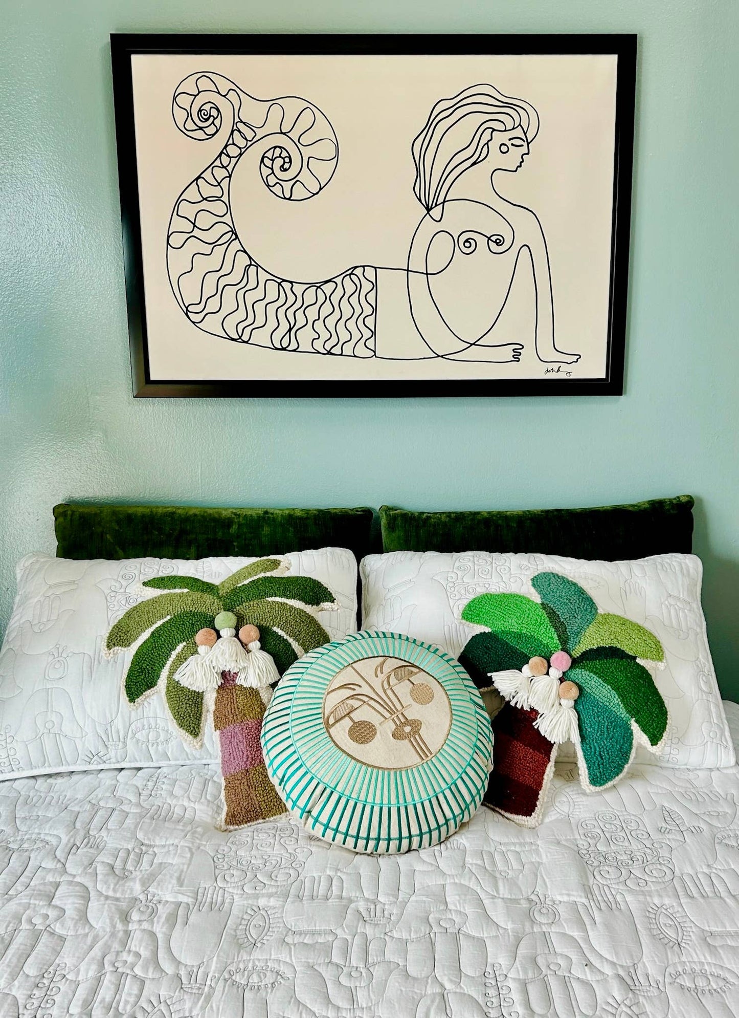 Palmita Hook Pillow w/Pom Tassels