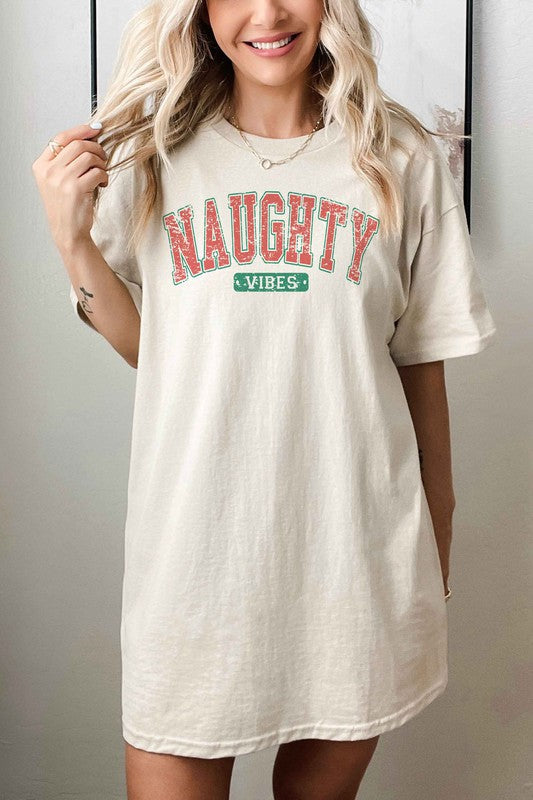 NAUGHTY VIBES CHRISTMAS OVERSIZED TEE