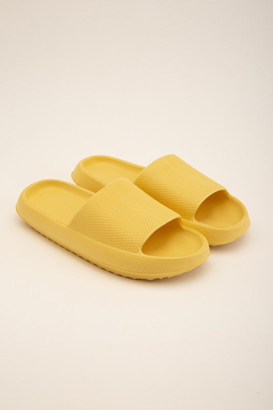 Free Foam Slippers