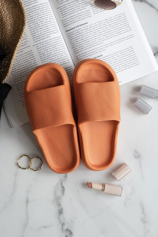 Free Foam Slippers